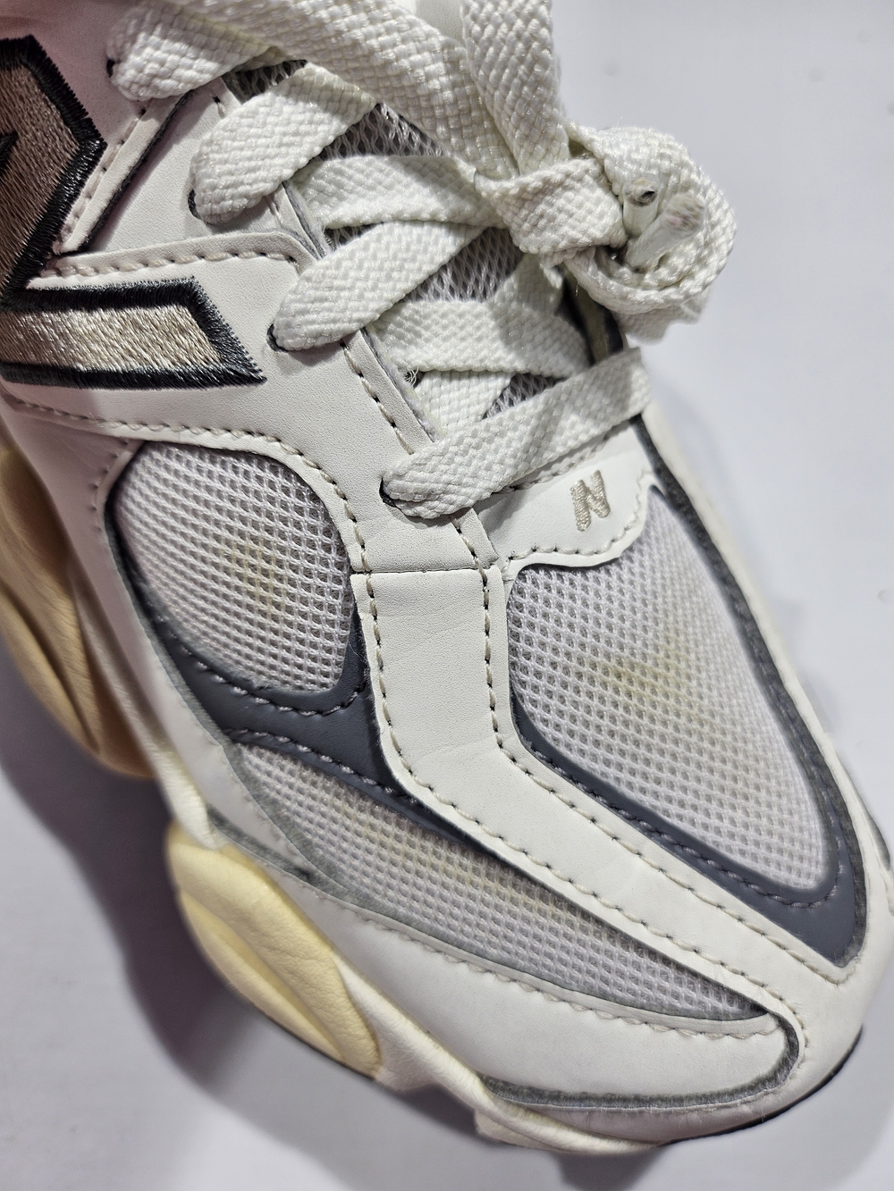 NEW BALANCE 9060 SEA SALT CASTLEROCK SNEAKERS WOMEN'S SIZE 5.5 - Picture 9 of 15